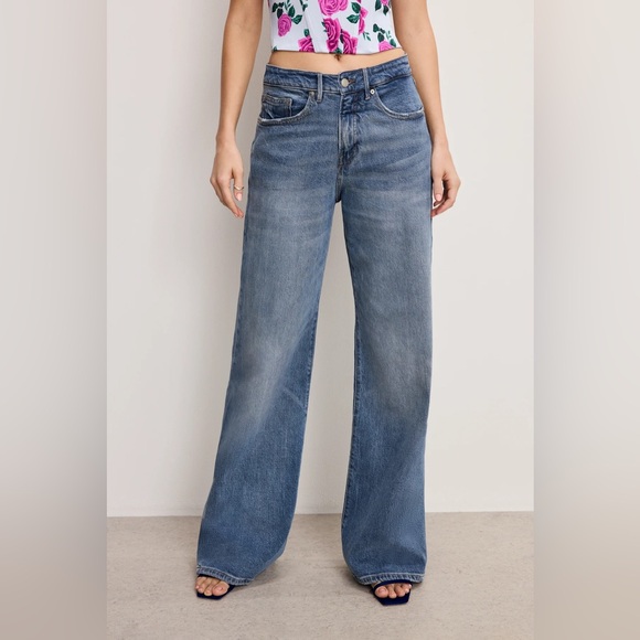 Good American Classic Blue Flare Jeans